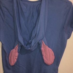 disney t-shirt w stitch hoodie!!